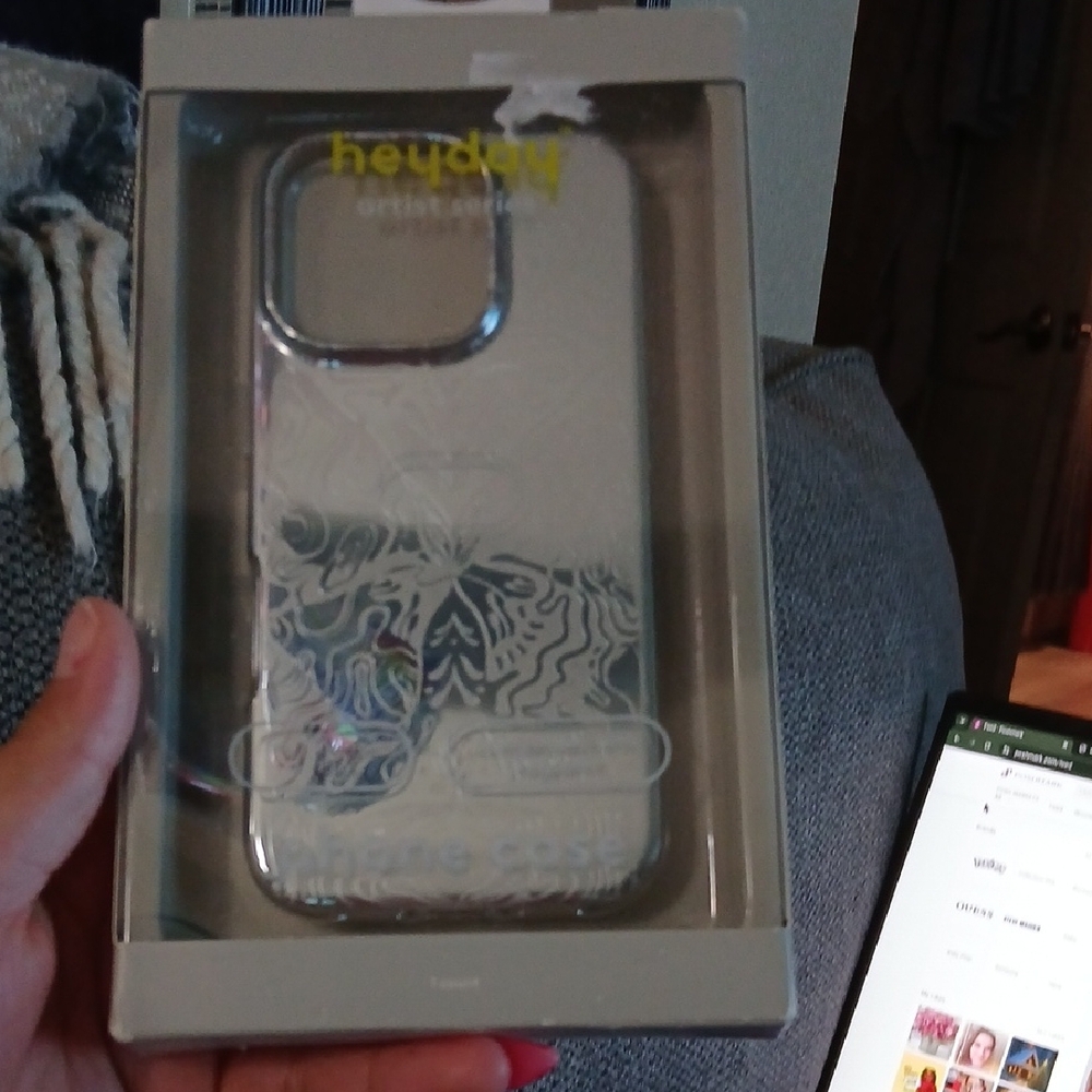 Silver IPhone Case - Picture 3 of 3